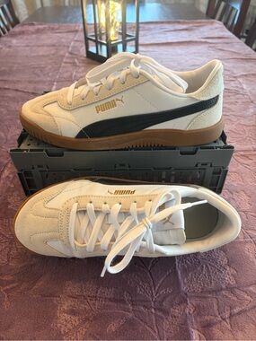 Puma Court Shoes